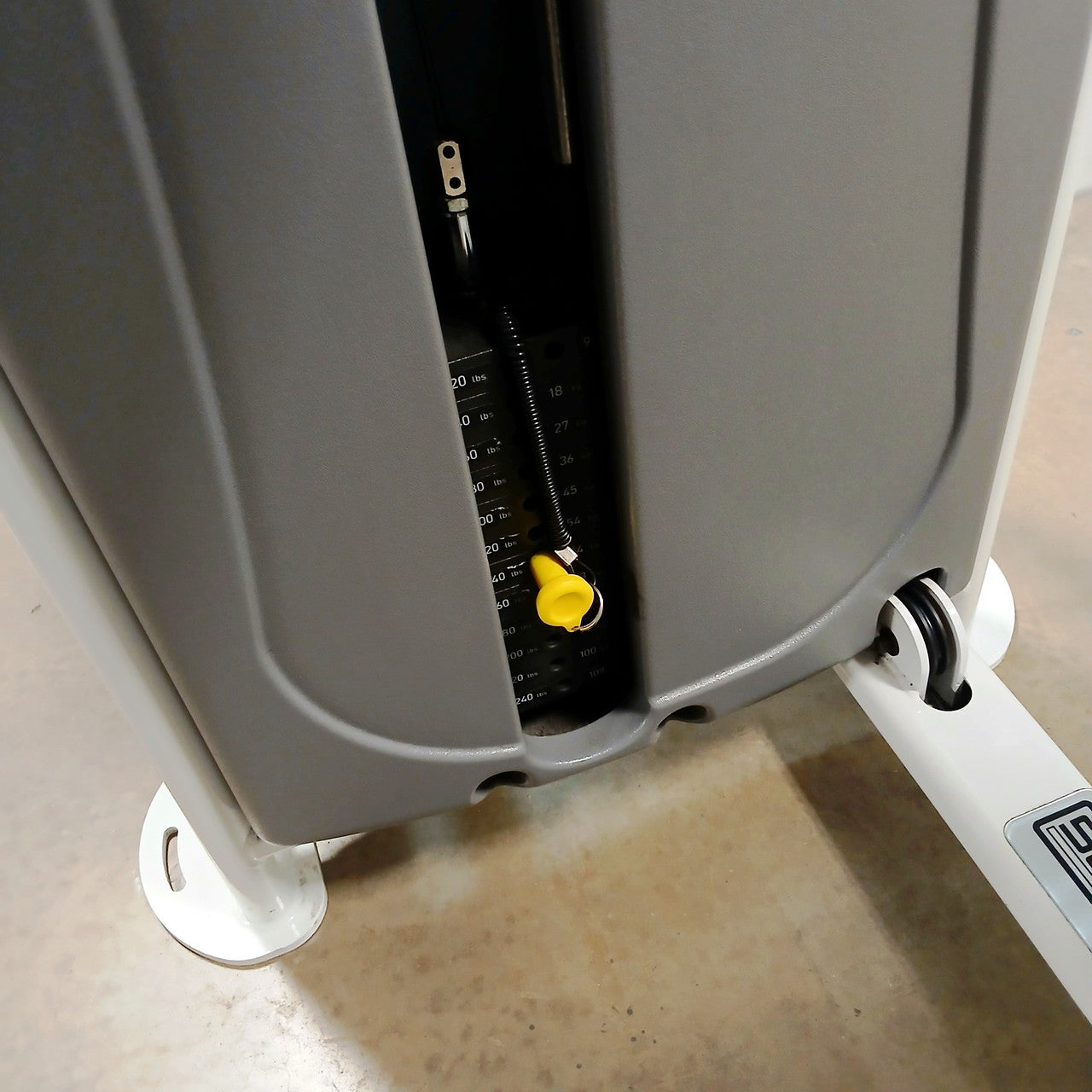 Legend Fitness SelectEDGE® Lat Pull Down