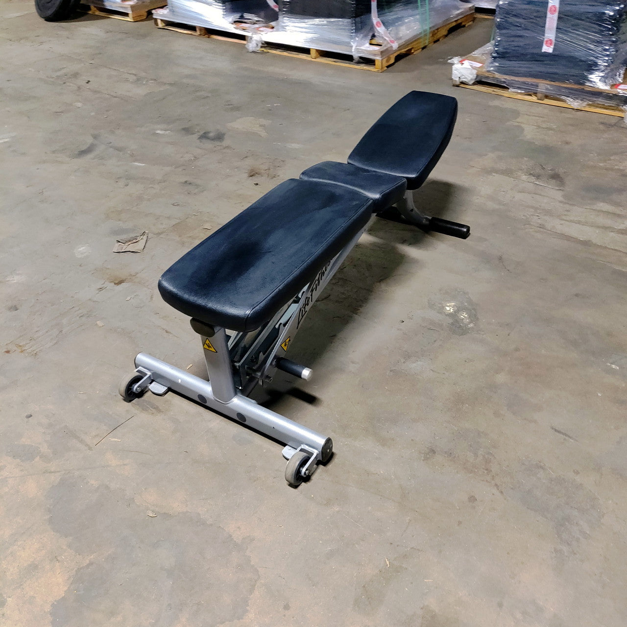 Life Fitness Adjustable Bench