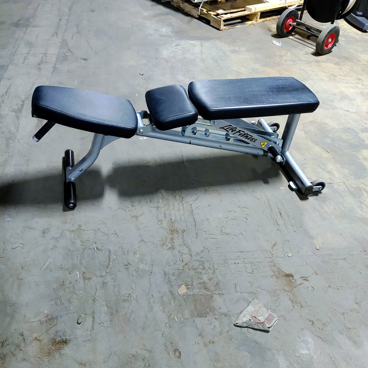 Life Fitness Adjustable Bench