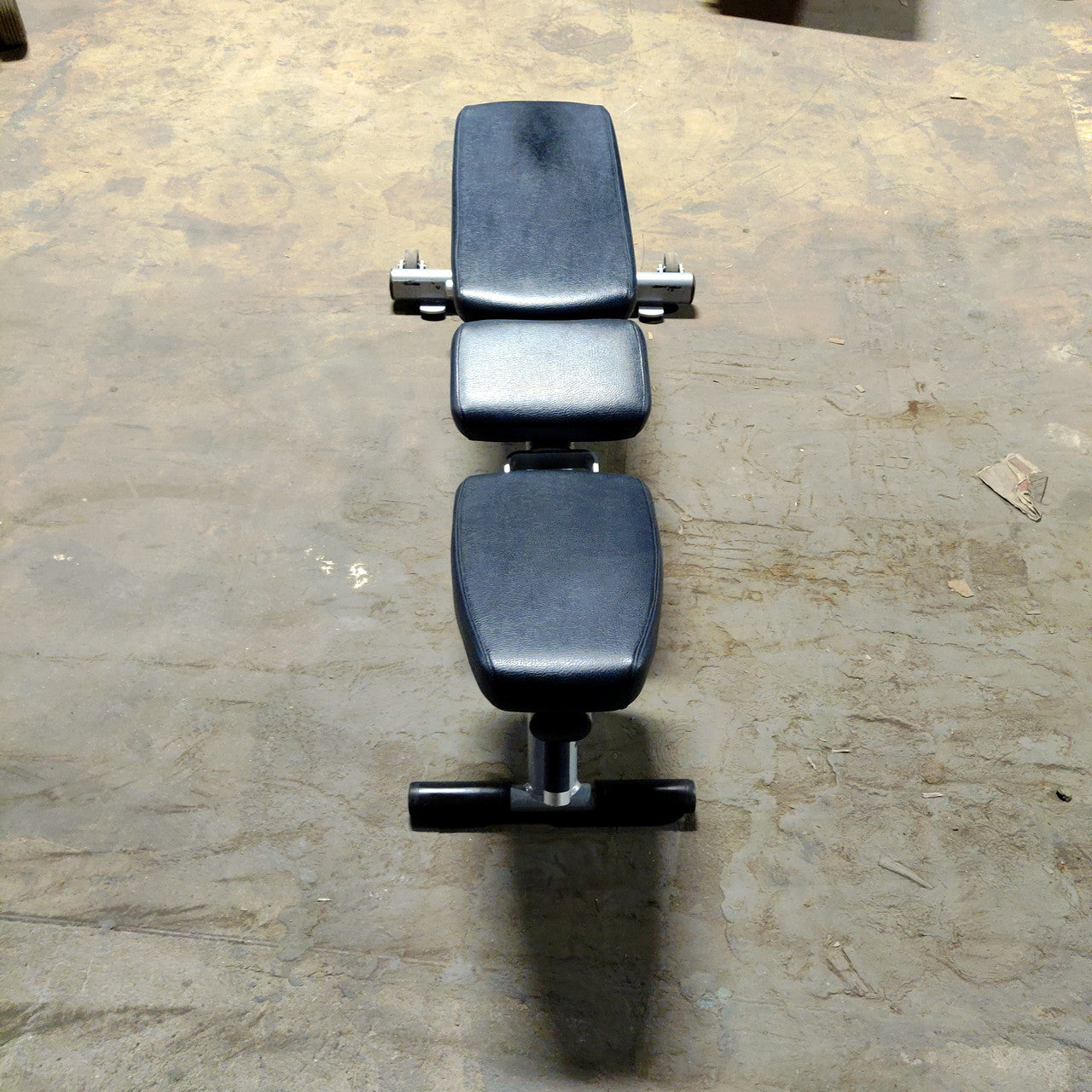 Life Fitness Adjustable Bench