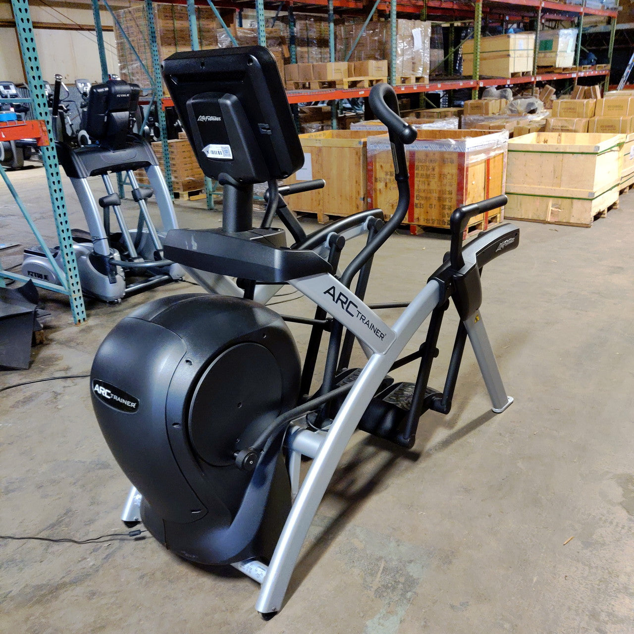 Life Fitness Arc Trainer Total Body with Smartscreen