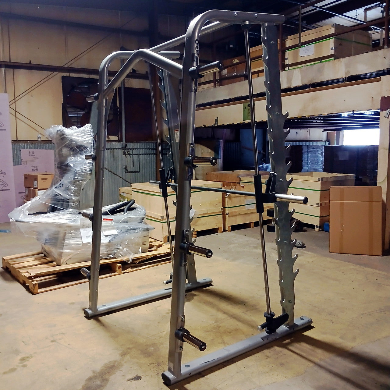 Life Fitness Axiom Series Smith Machine Rack
