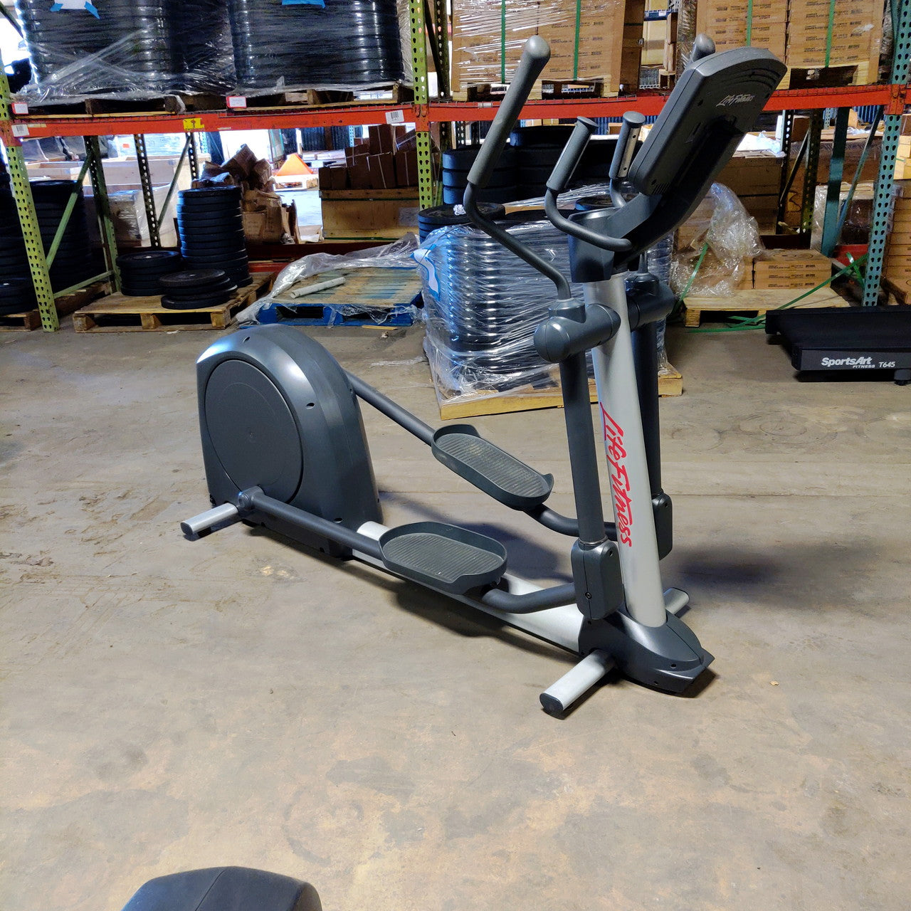 Life Fitness Elliptical Activate Series