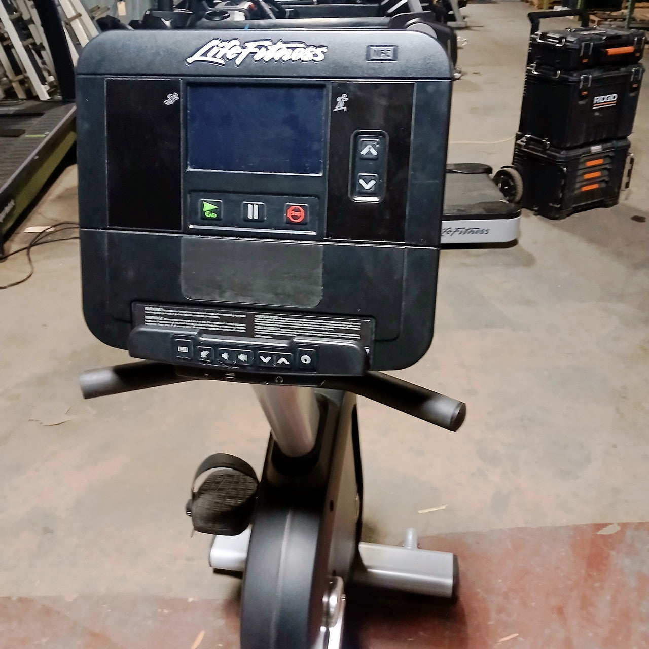 Life Fitness Integrity Lifecycle Recumbent w/ X Console