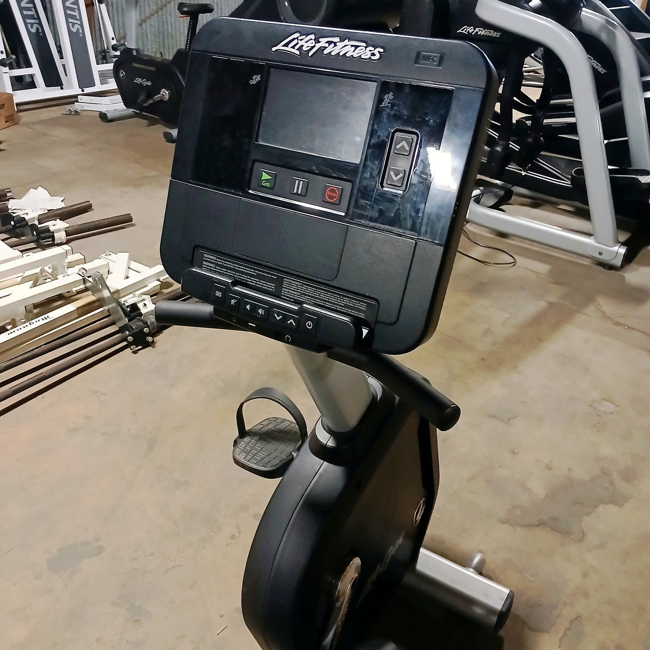 Life Fitness Integrity Lifecycle Recumbent w/ X Console