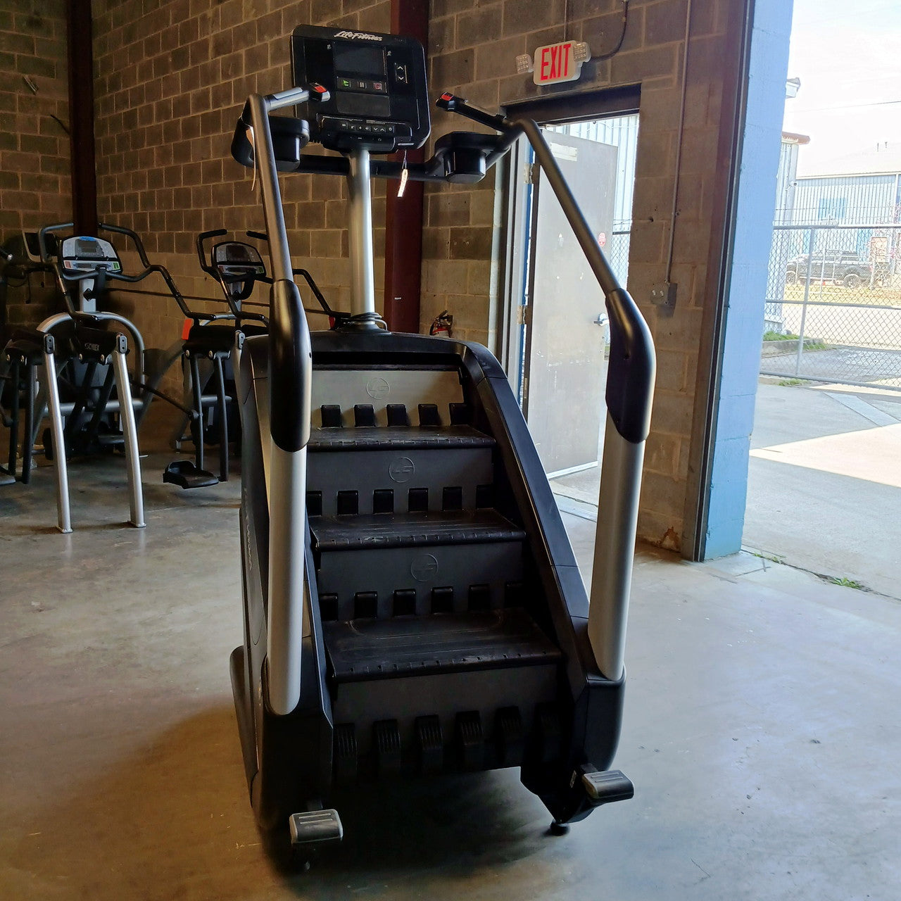 Life Fitness Integrity Powermill Stair Climber w/ X Console (Similar to Stairmaster)