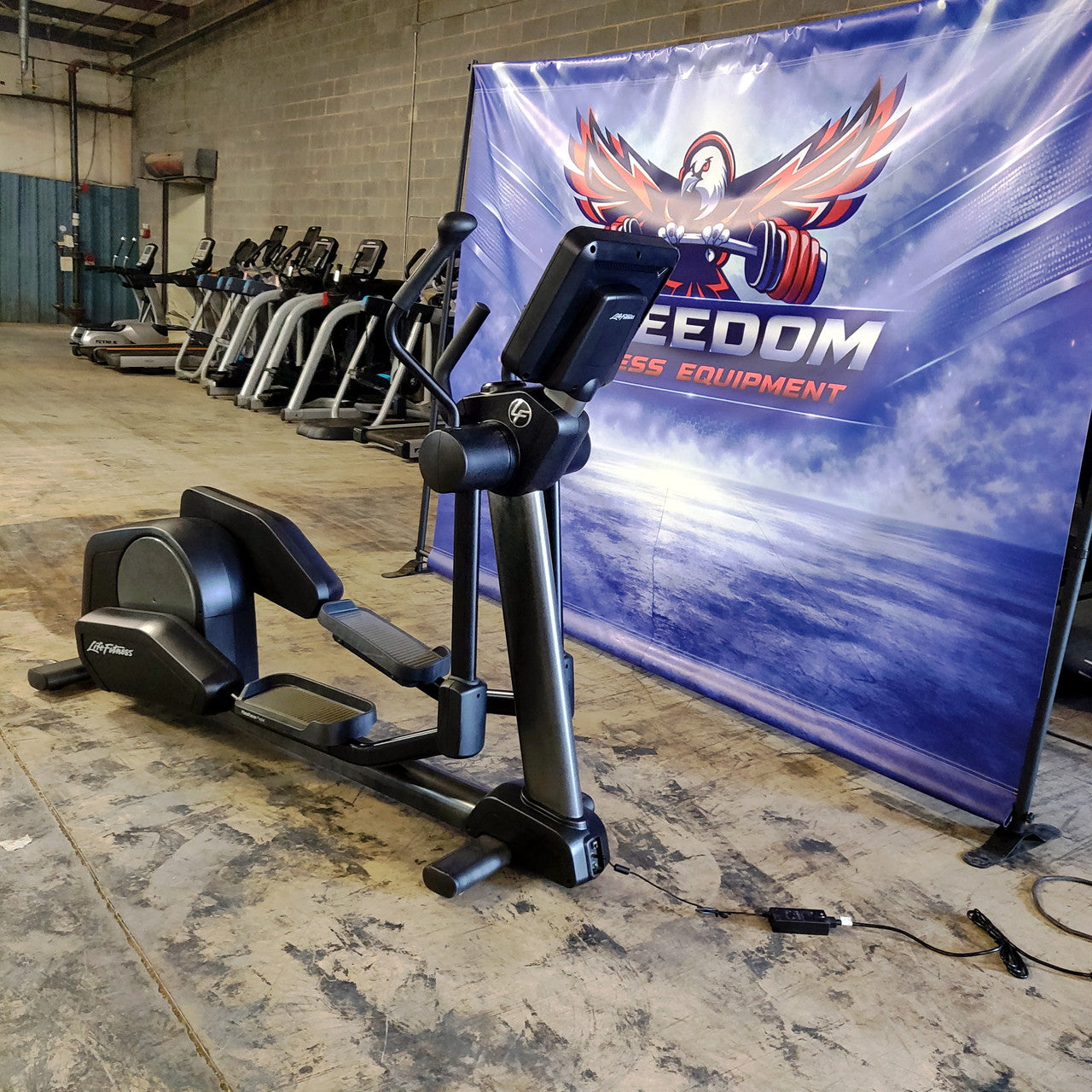 Life Fitness Integrity SE3 Elliptical