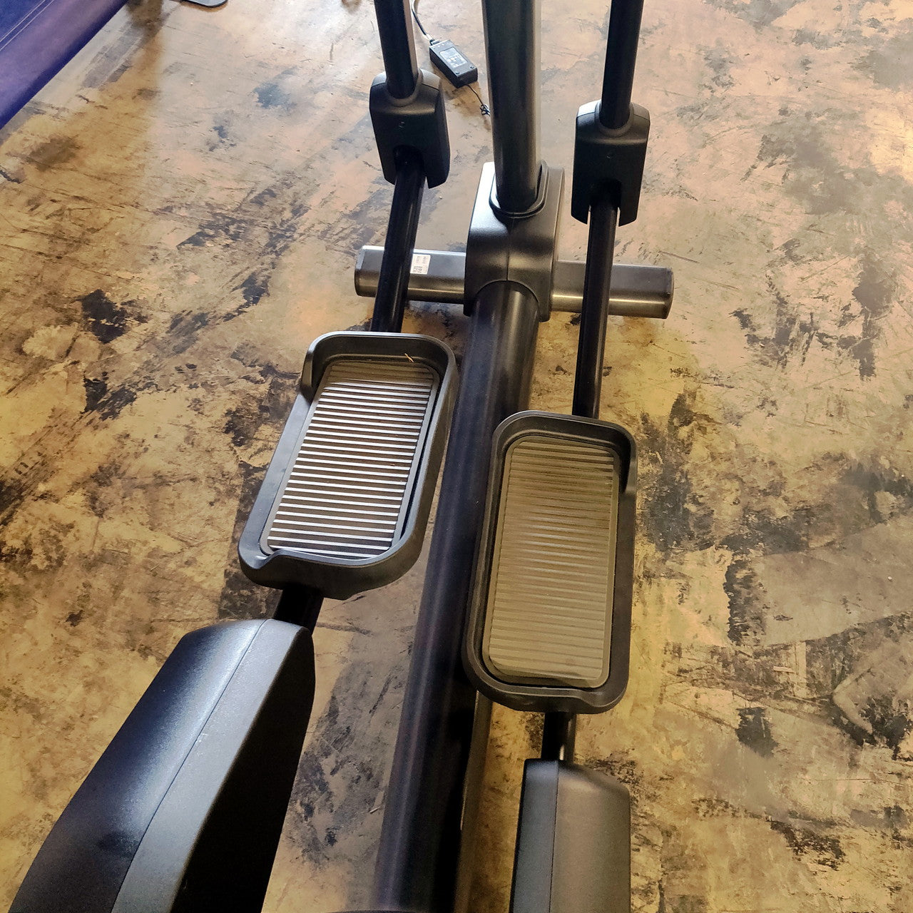 Life Fitness Integrity SE3 Elliptical