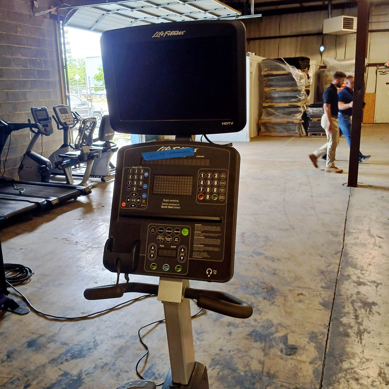 Life Fitness Integrity Series CLSR Recumbent Bike