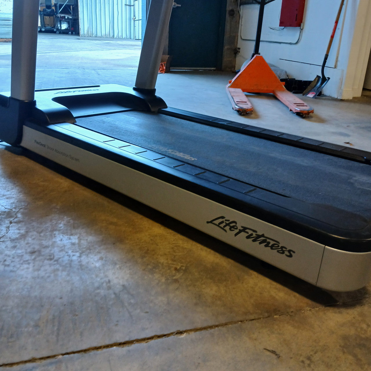 Life Fitness Integrity Treadmill W/ X Console