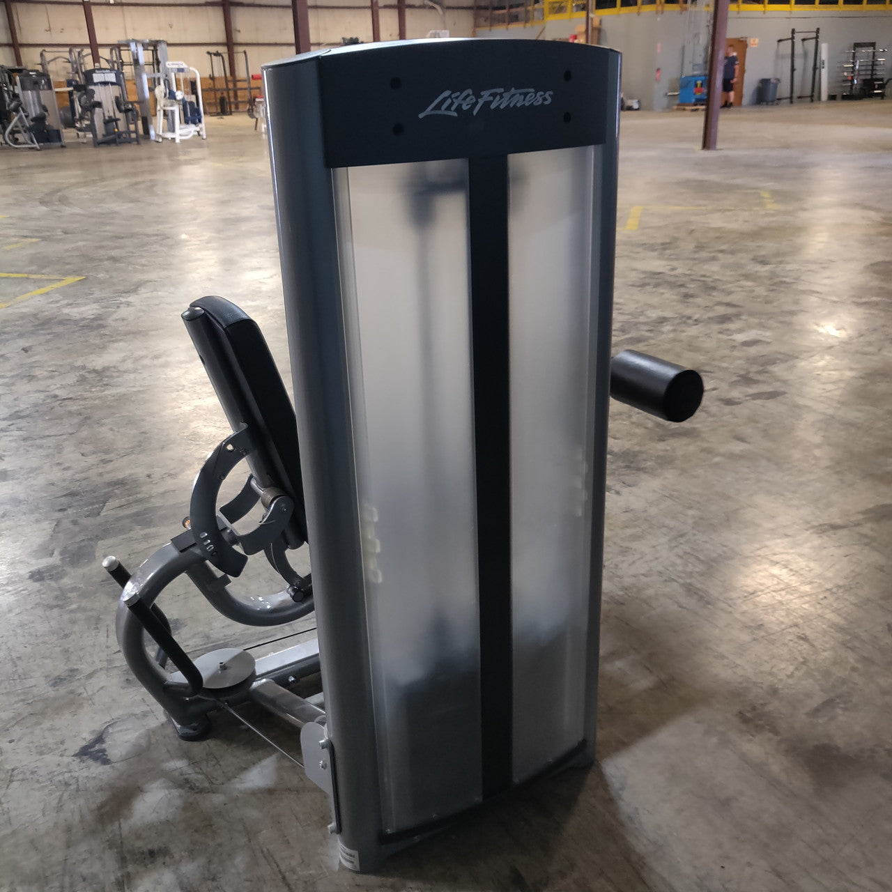 Life Fitness Optima Leg Extension/Leg Curl Dual Function Machine