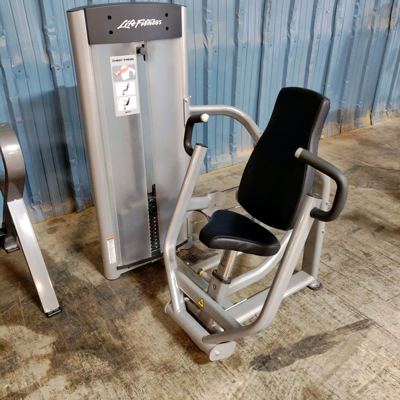 Life Fitness  Optima Series Chest Press