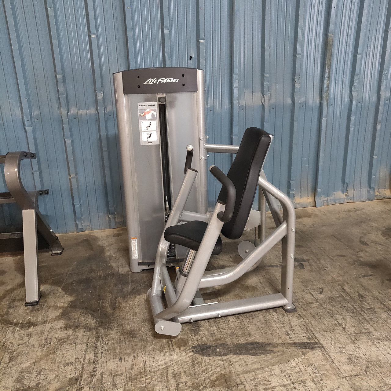 Life Fitness  Optima Series Chest Press