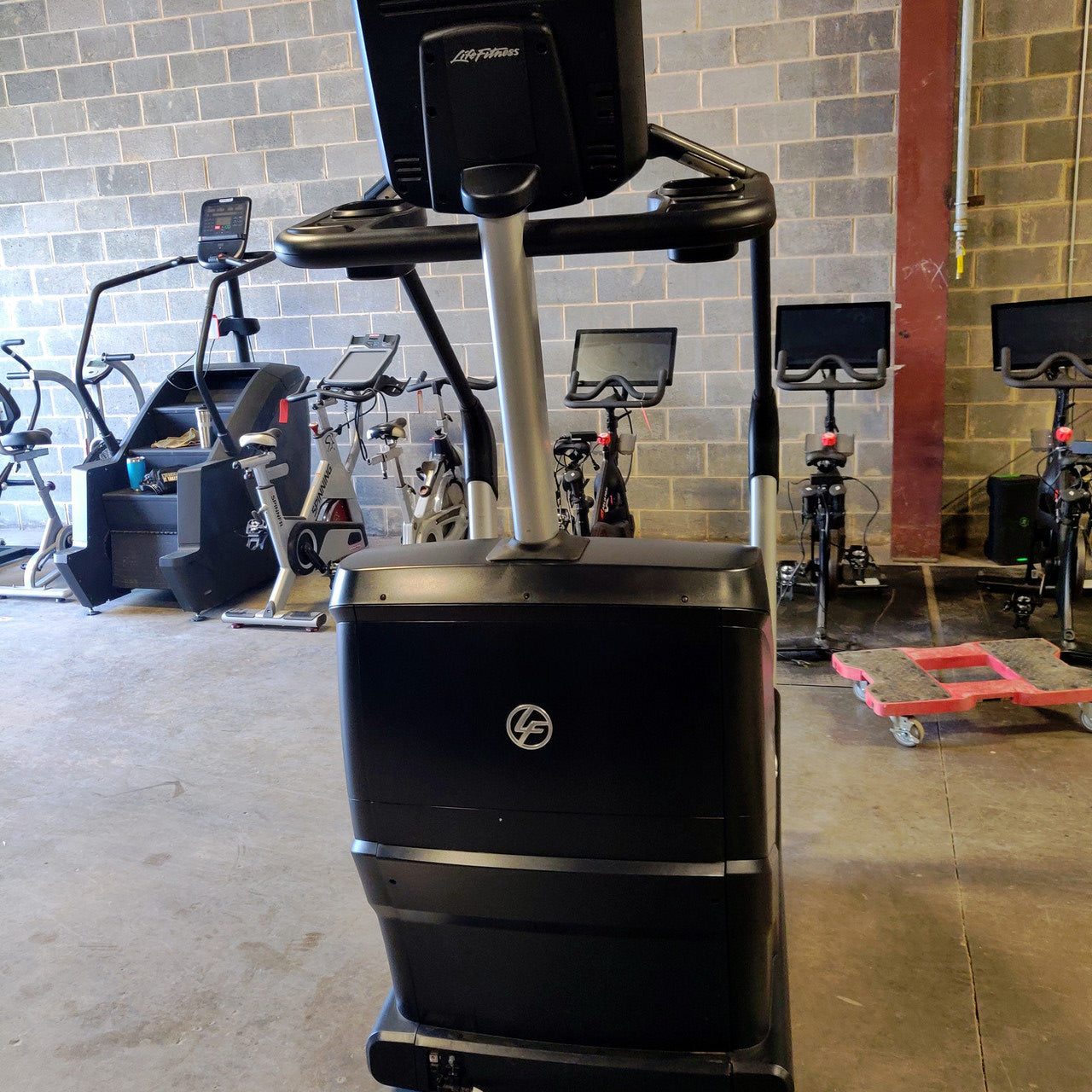 Life Fitness Powermill w/ Discover Console