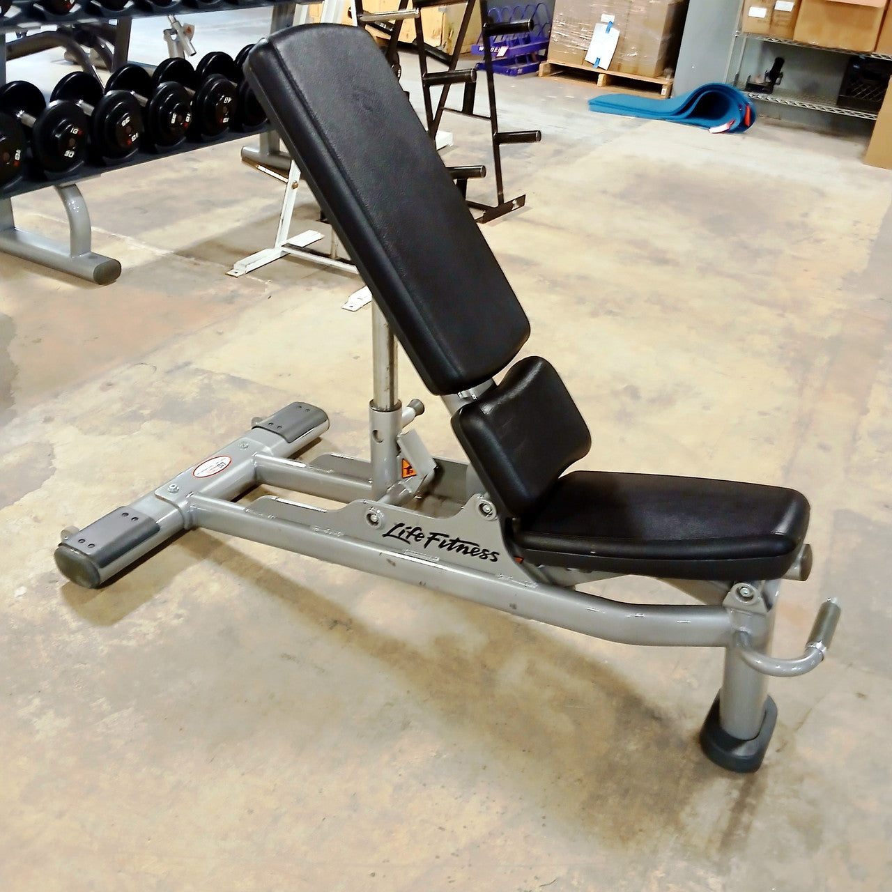 Life Fitness Signature Series Multi-Adjustable Bench