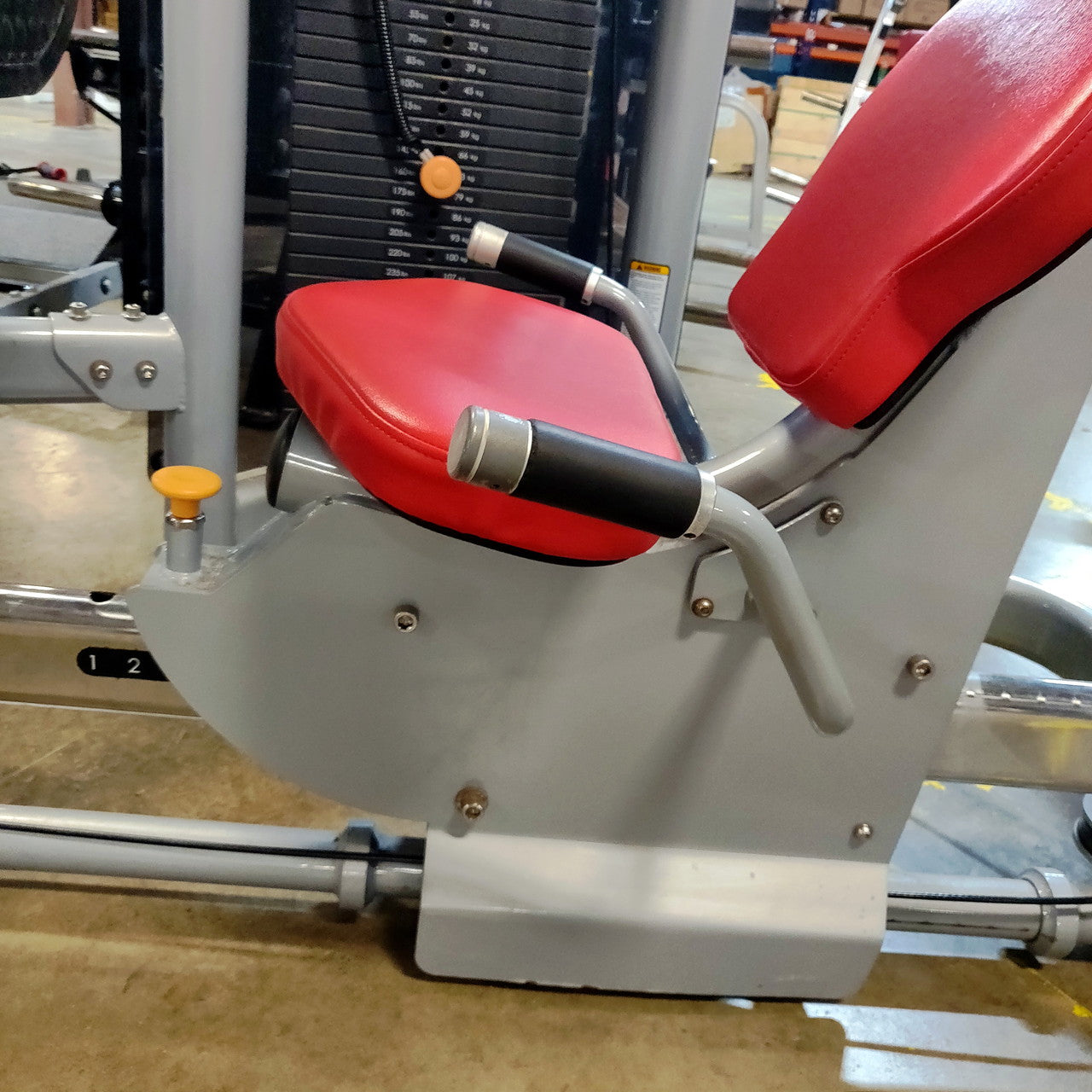 Matrix Aura Leg Press