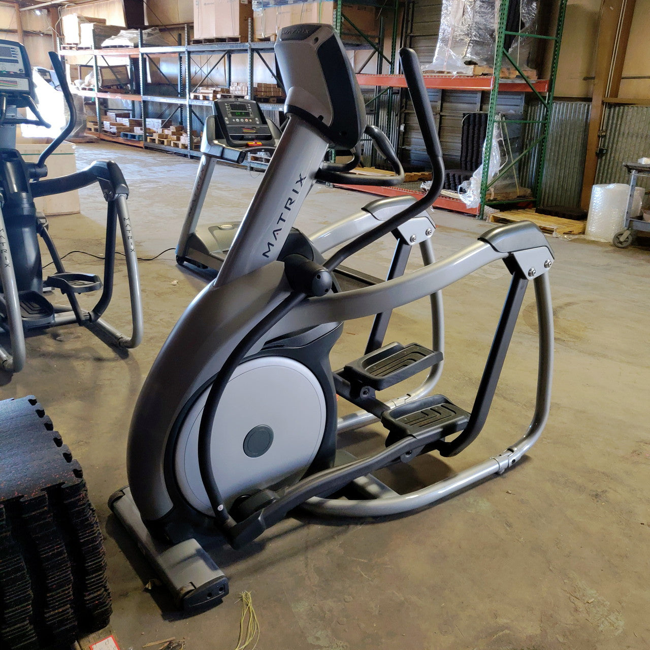 Matrix Elliptical E3X Suspension Trainer Commercial Model