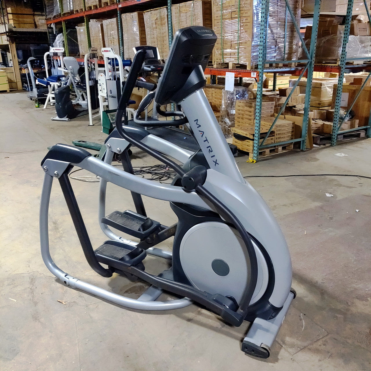 Matrix Elliptical Suspension Trainer With E5x Console Commercial Model