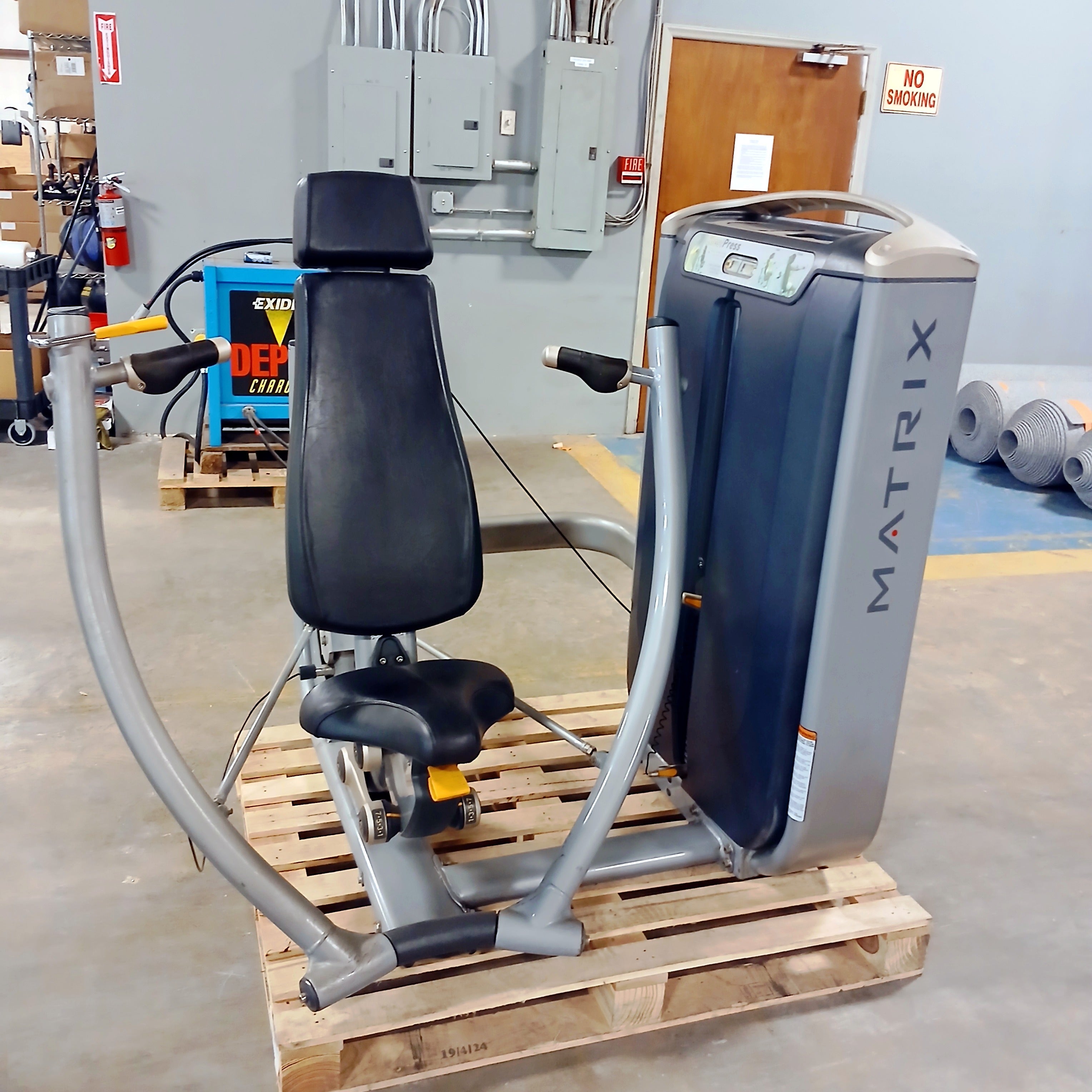 Matrix G7 Series Commercial Chest Press