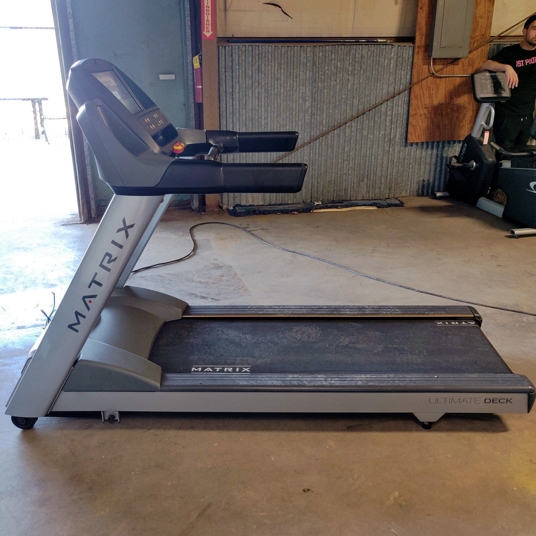 Matrix Tread Matrix Treadmill T1X Series With Interactive Console