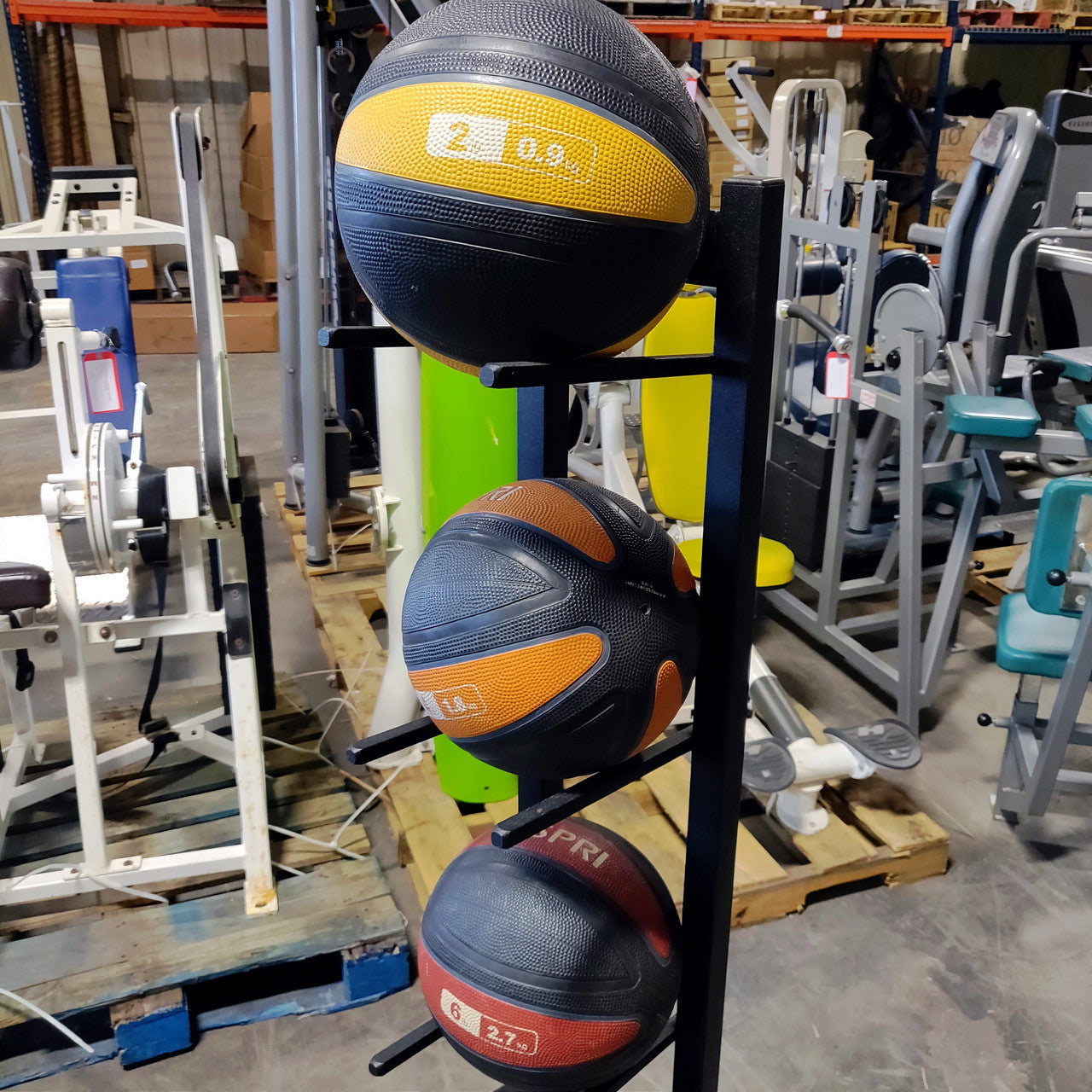 Medball Rack Storage with Medballs Set