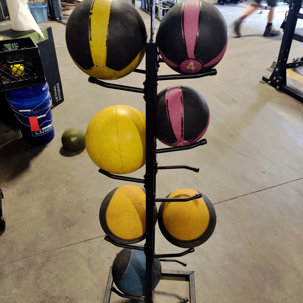 Medicine Ball Set with Stand