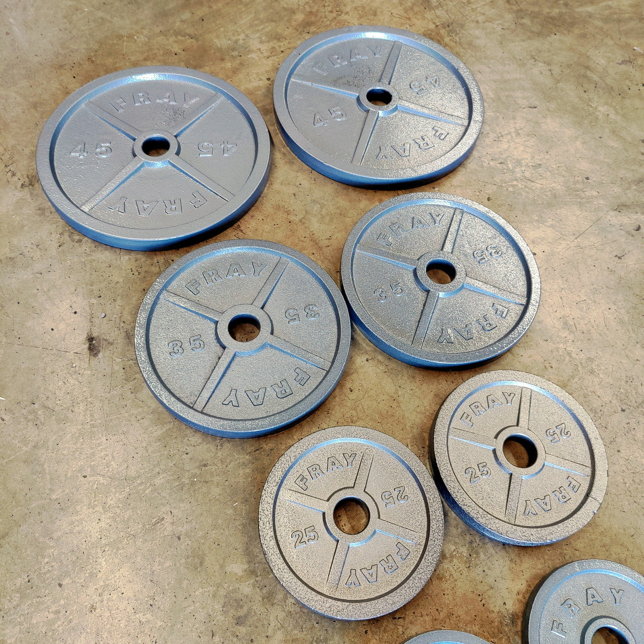 NEW Individual Cast Iron Weight Plates 2.5-45lb