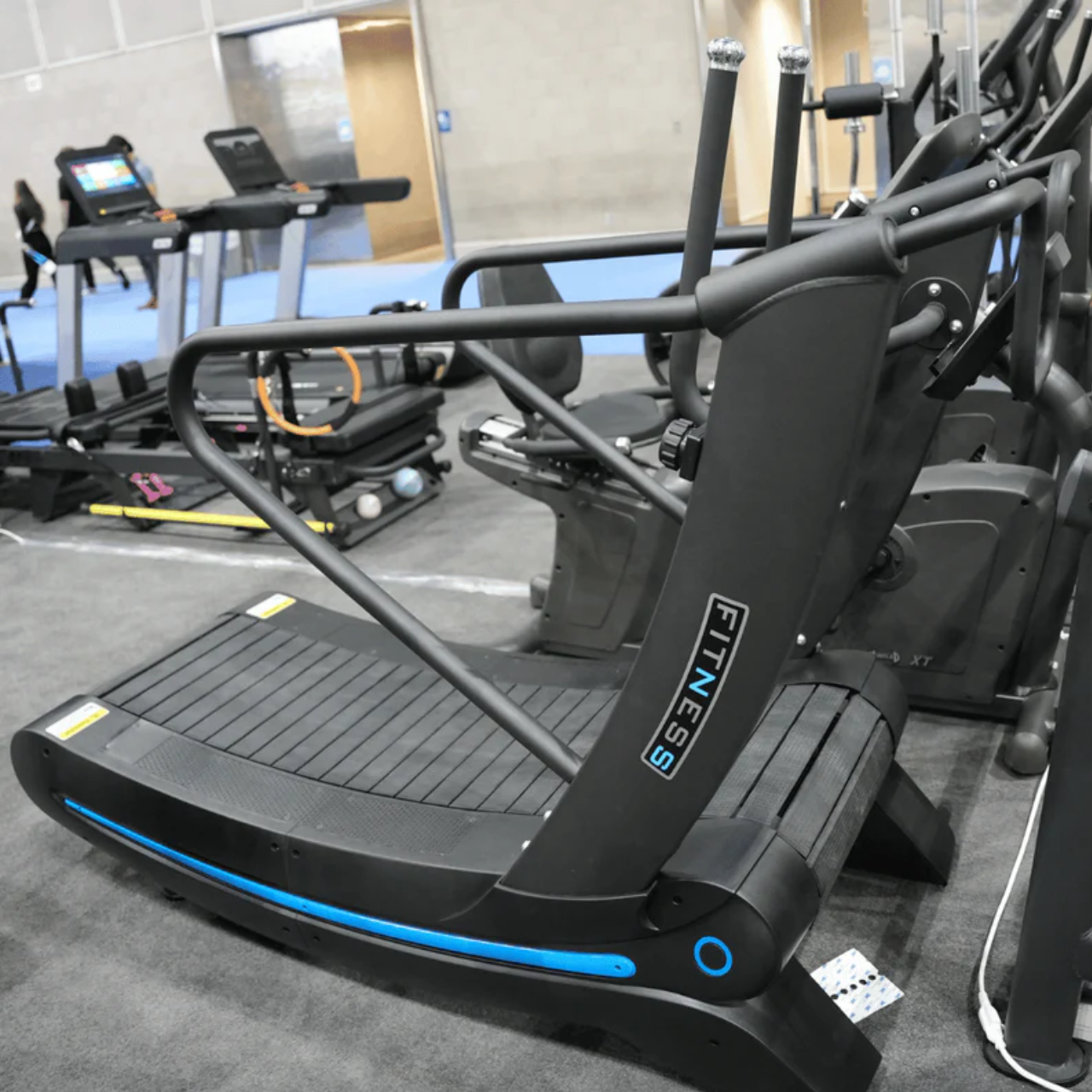 NEW Muscle D Fitness Commercial Self-Powered Curve Treadmill