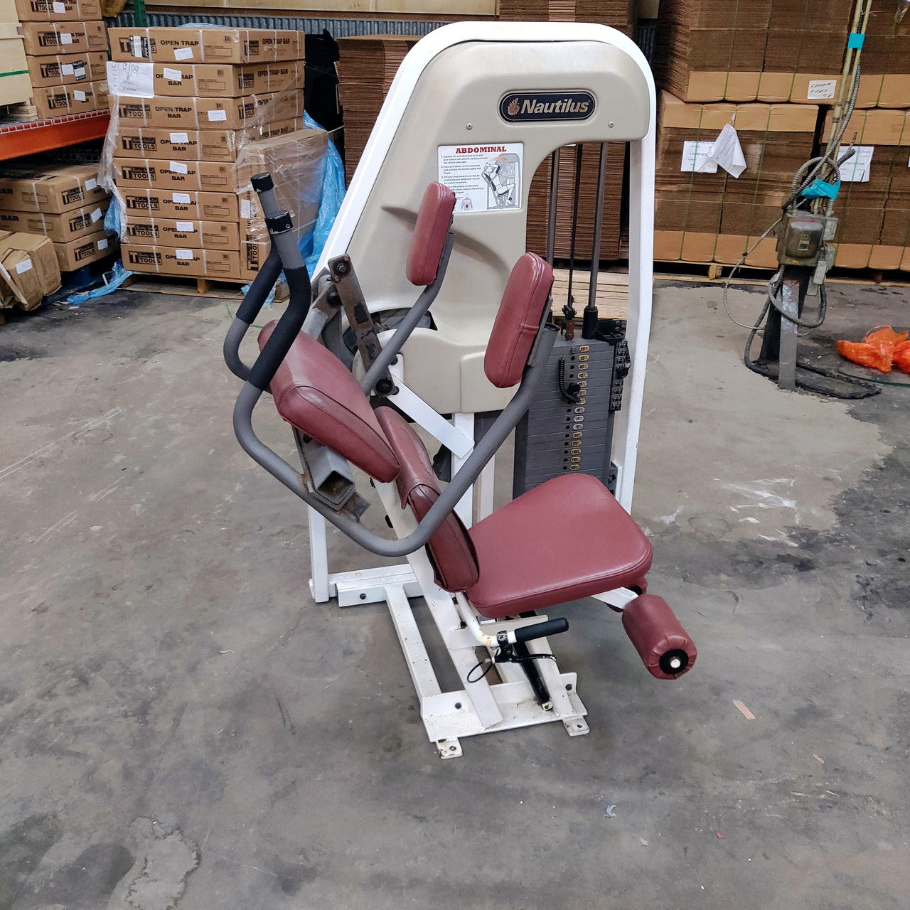 Nautilus Abdominal Crunch 2ST Model