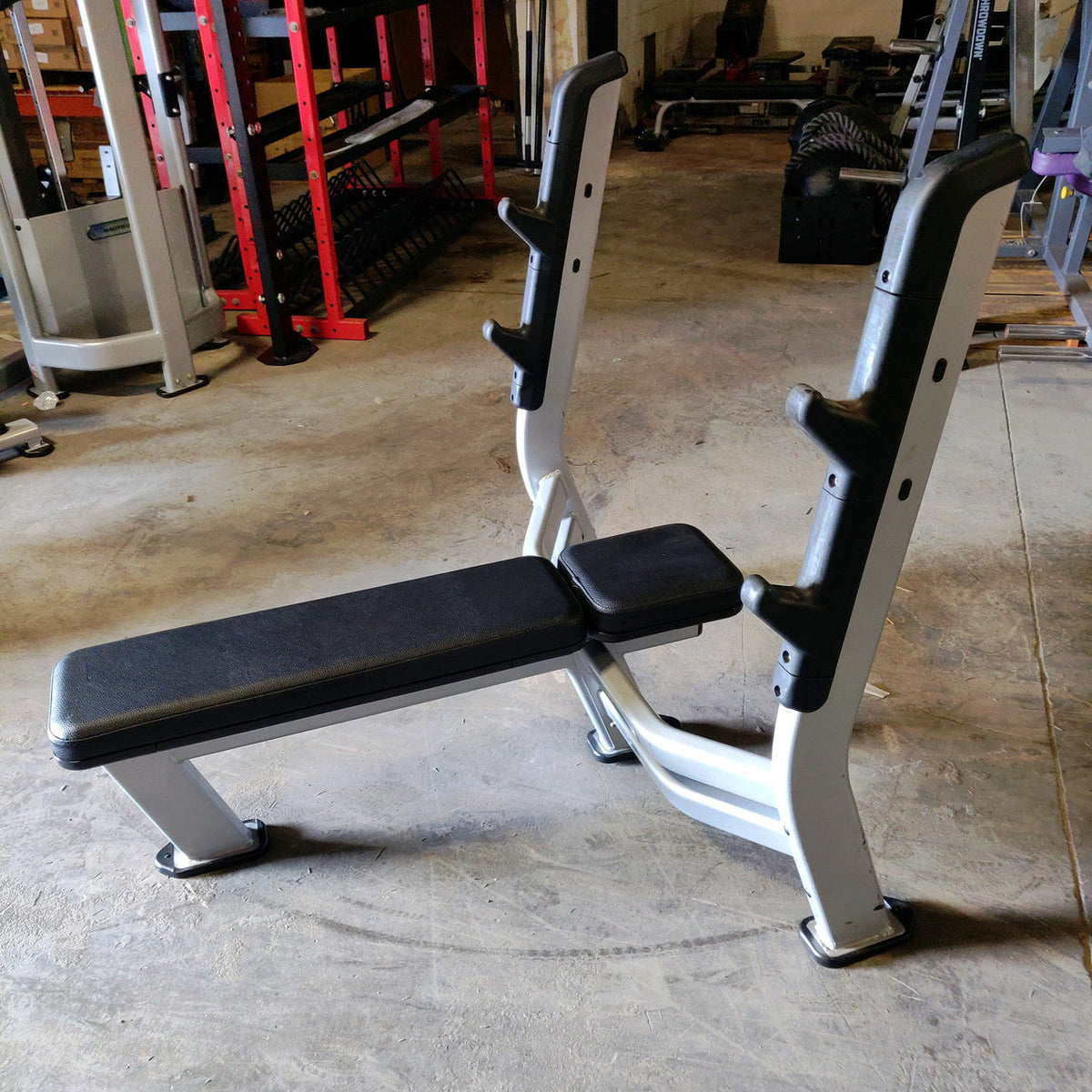 Nautilus Flat Benchpress