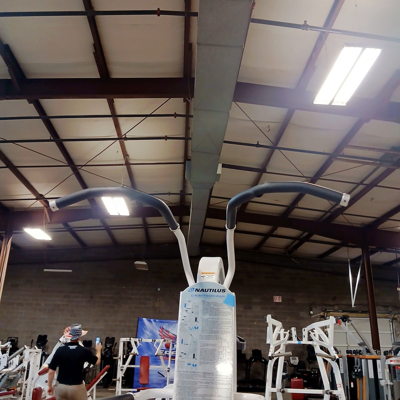 Nautilus Nitro Gravitron Assisted Dip & Pull-up Machine
