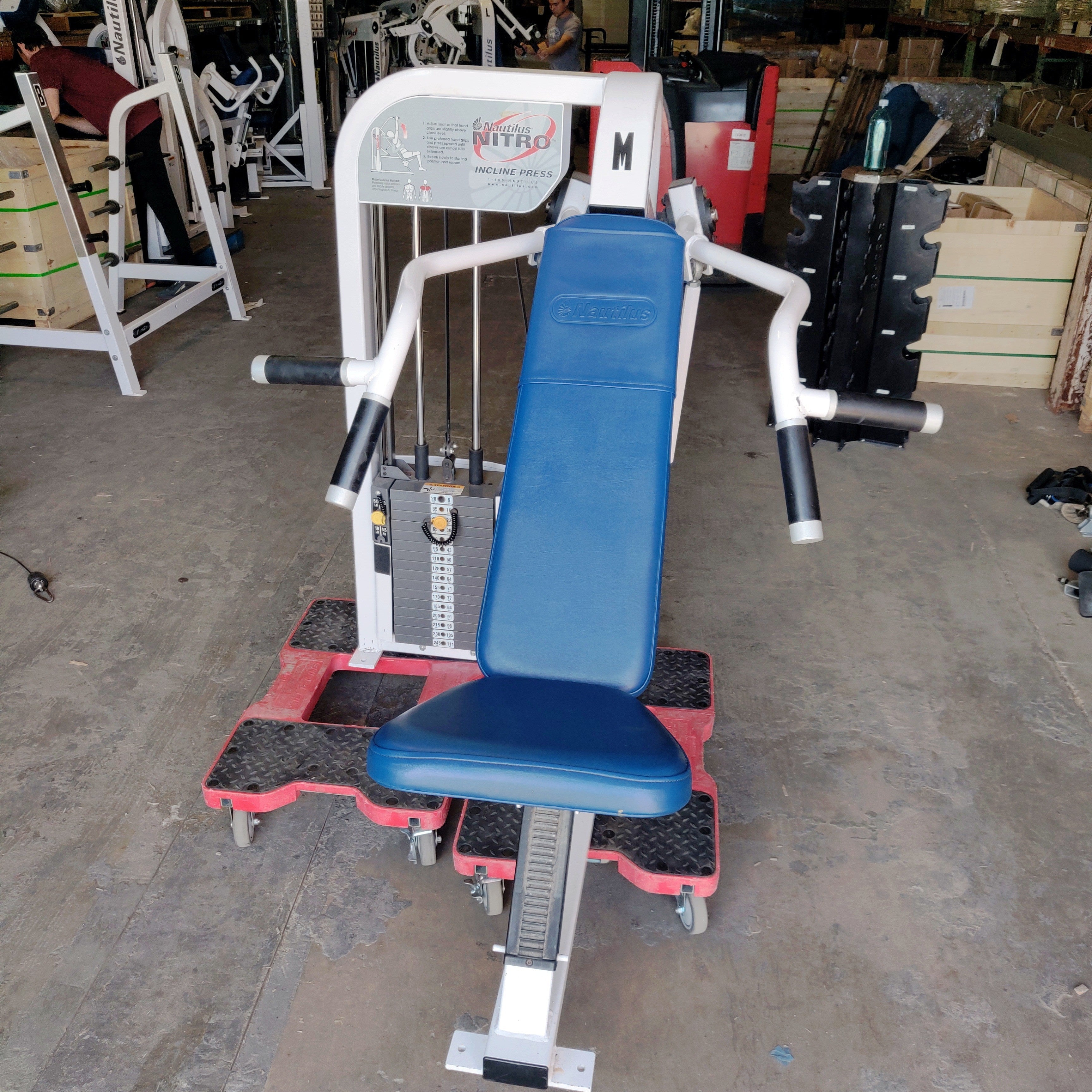 Nautilus Nitro Incline Press