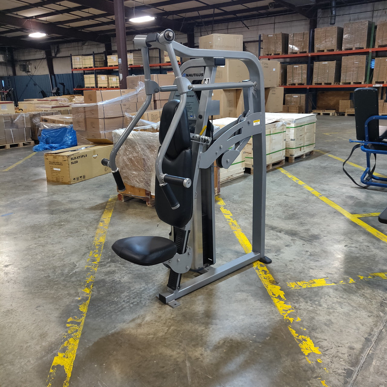 Nautilus Nitro Vertical Chest