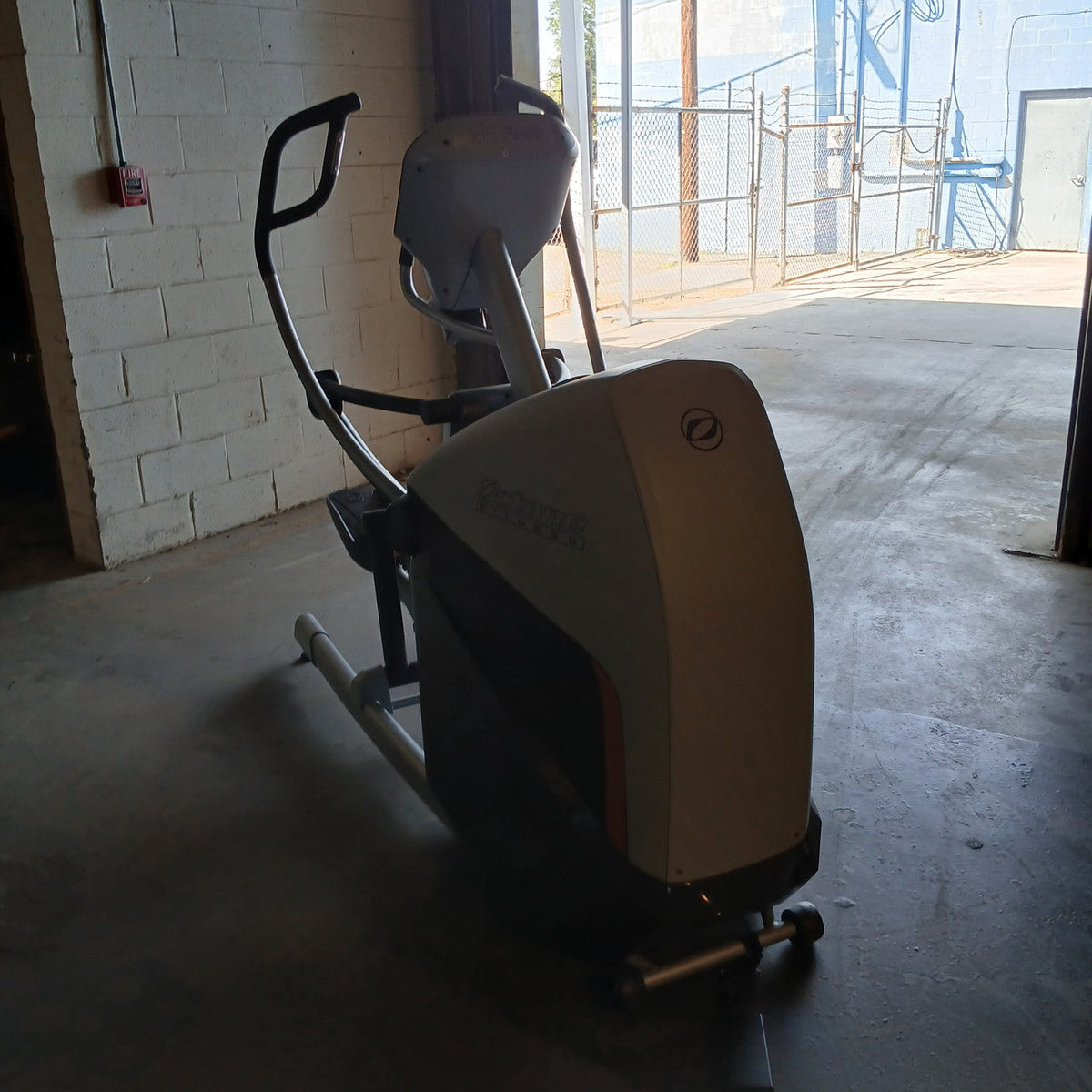 Octane XT-One Elliptical w/ Smart Console