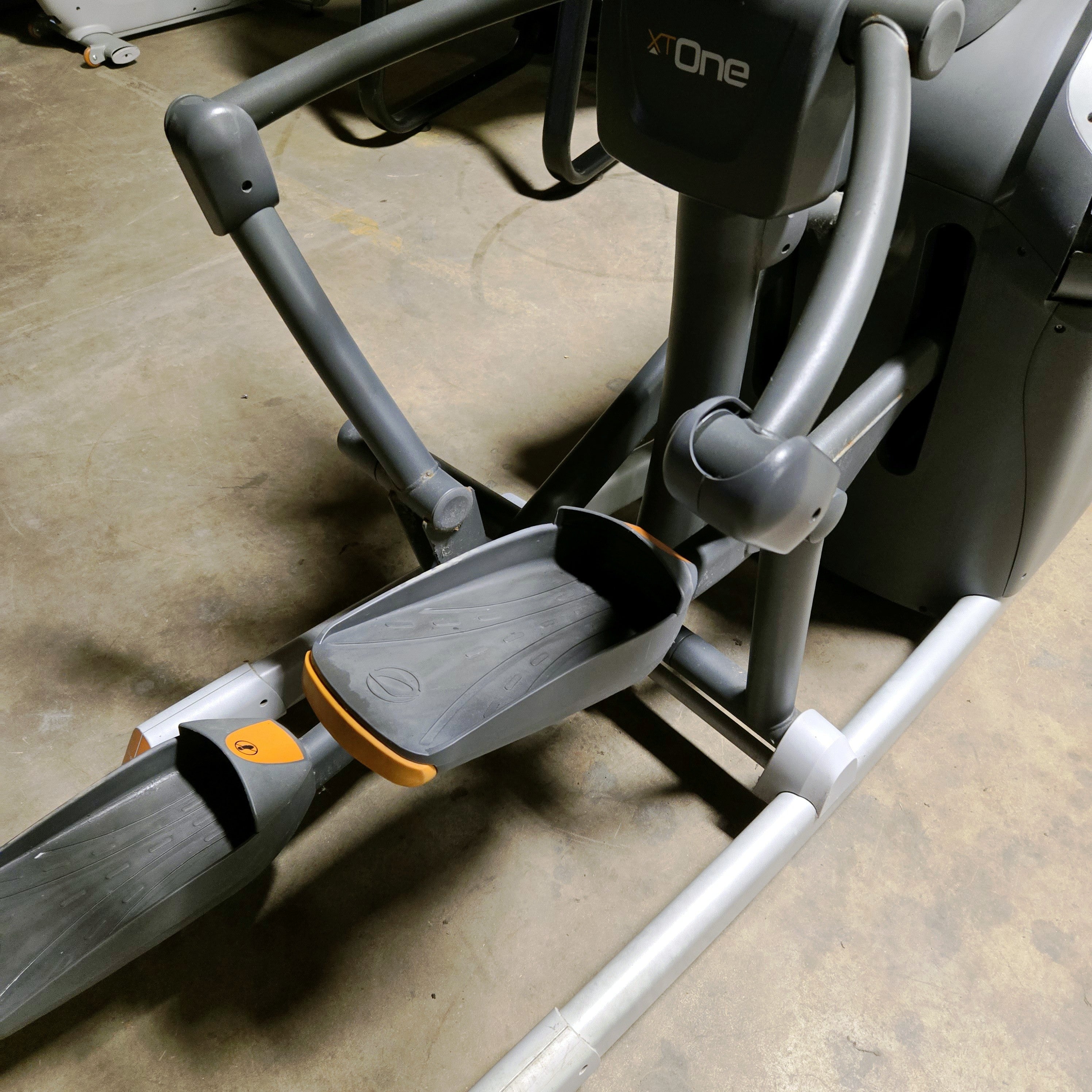 Octane XTOne Elliptical W/Standard Console and PVS