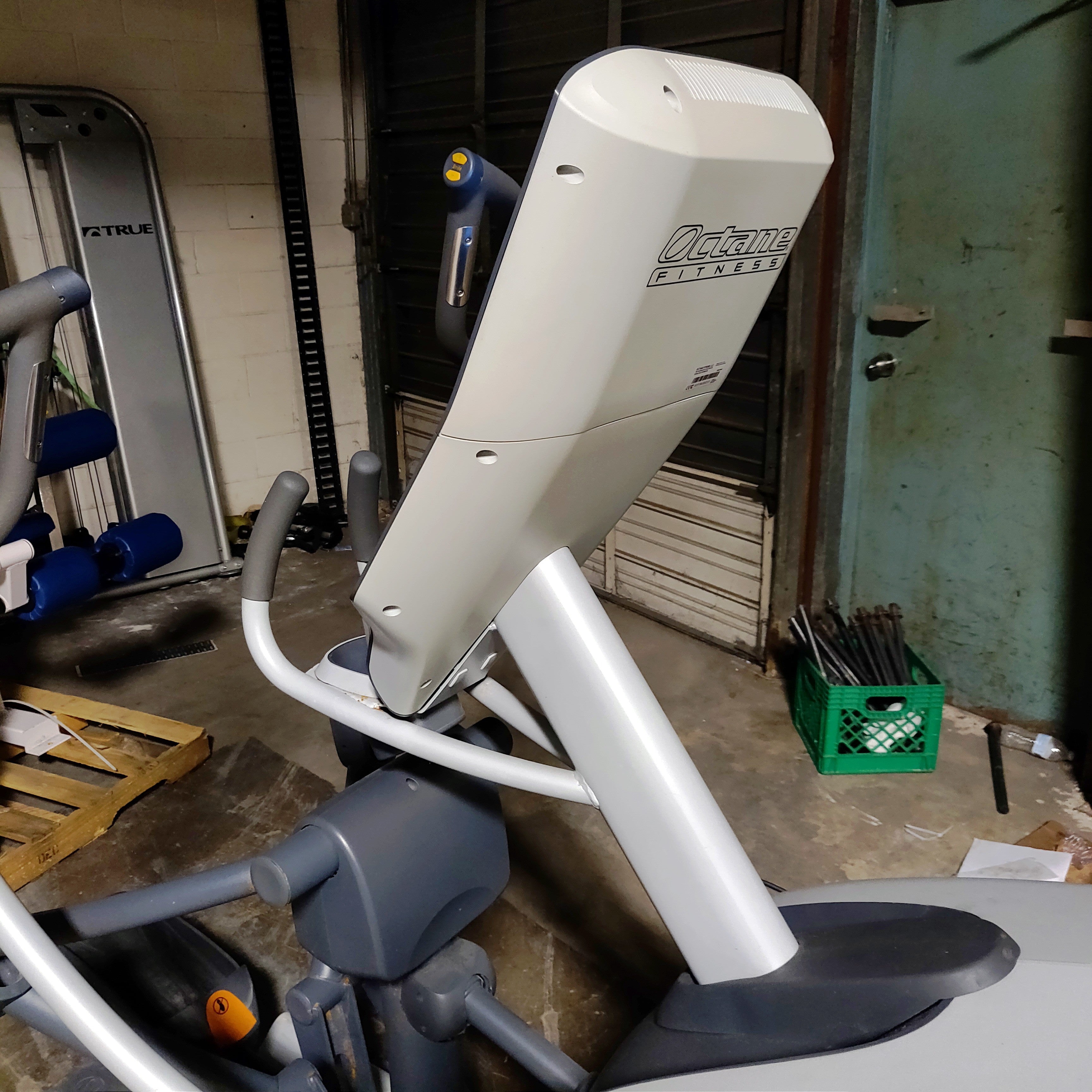 Octane XTOne Elliptical W/Standard Console and PVS