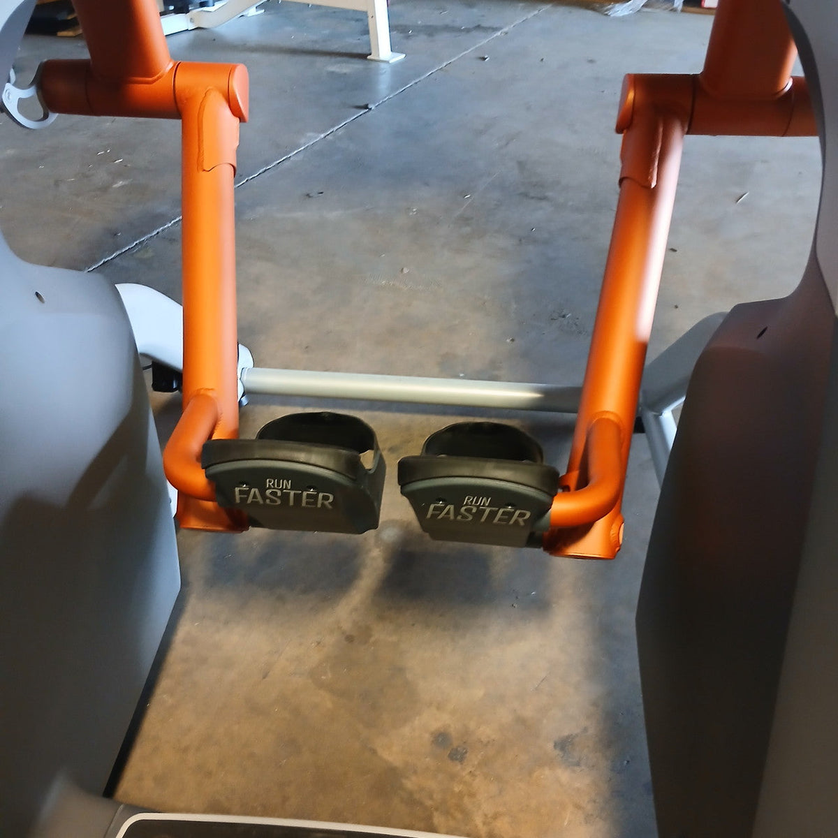 Octane ZR8000 Zero Runner w/Smart Screen