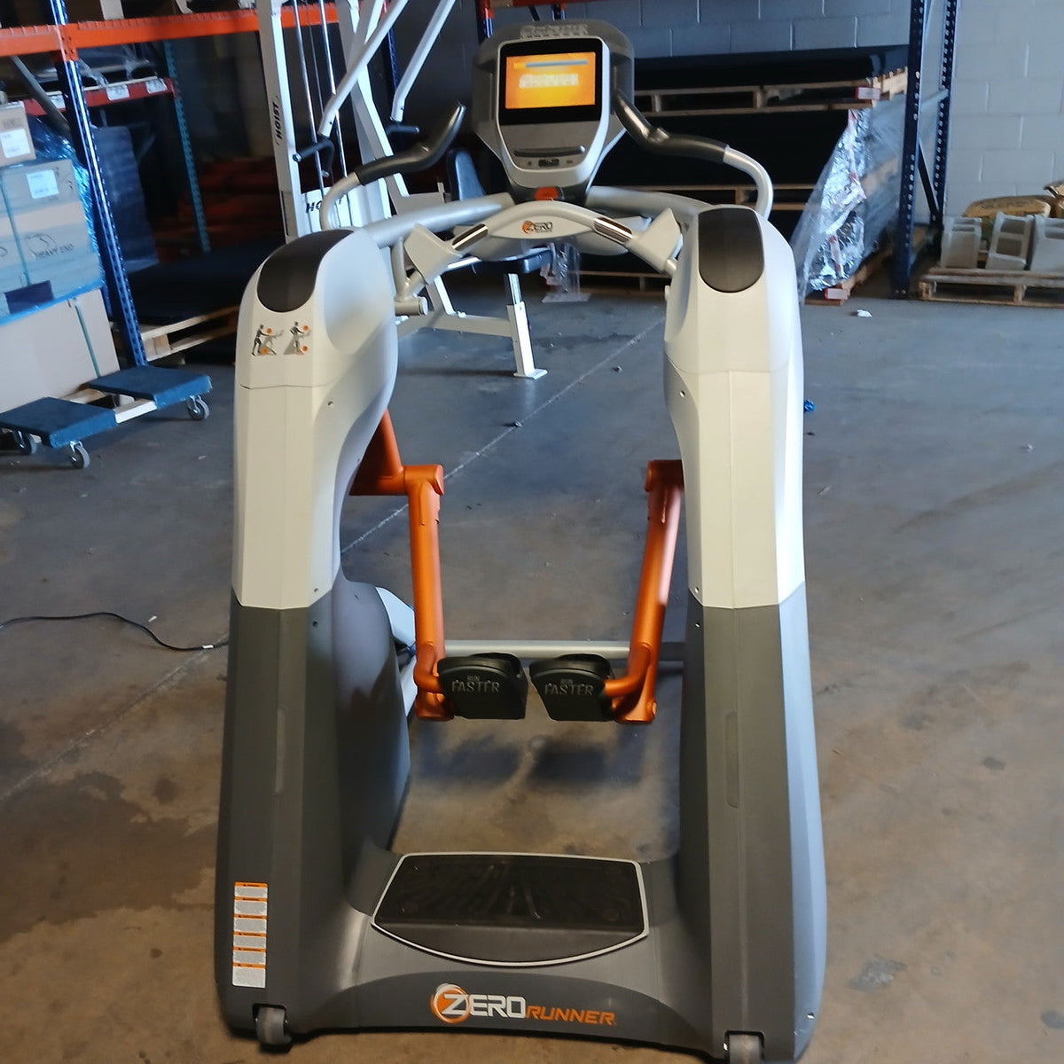 Octane ZR8000 Zero Runner w/Smart Screen