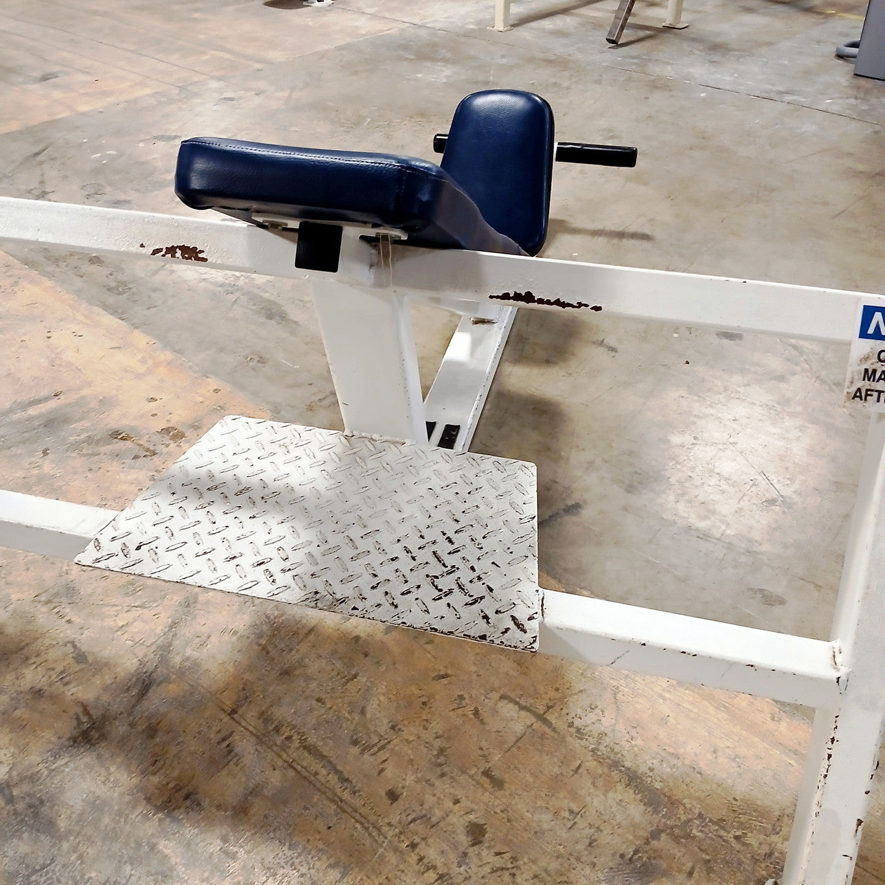 Olympic Incline Bench With Spotter Foot Plate