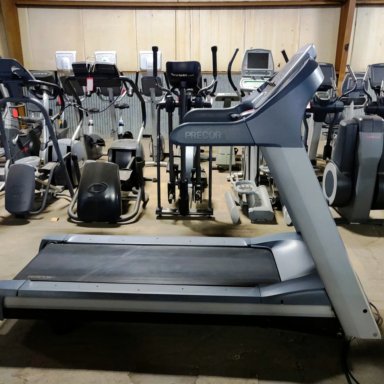 Precor 954i Treadmill Commercial Grade