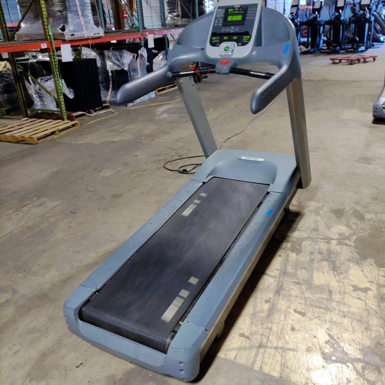 Precor 956i Experience Treadmill