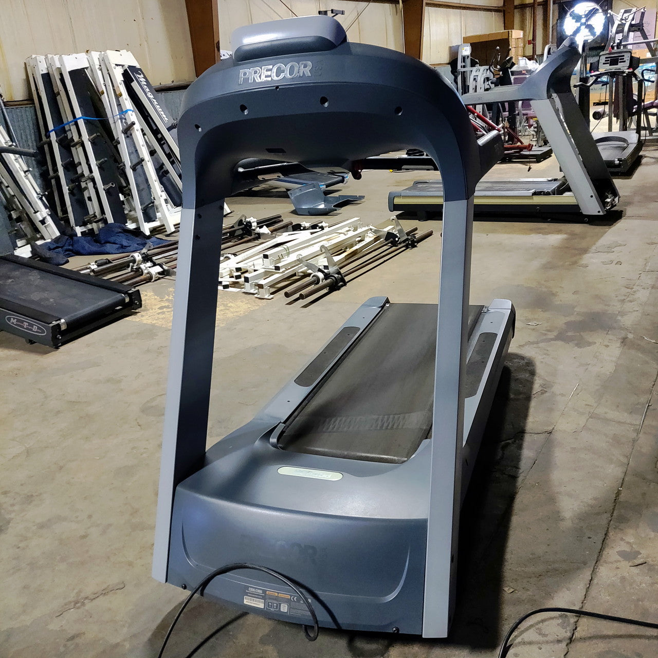 Precor 966i Experience Treadmill