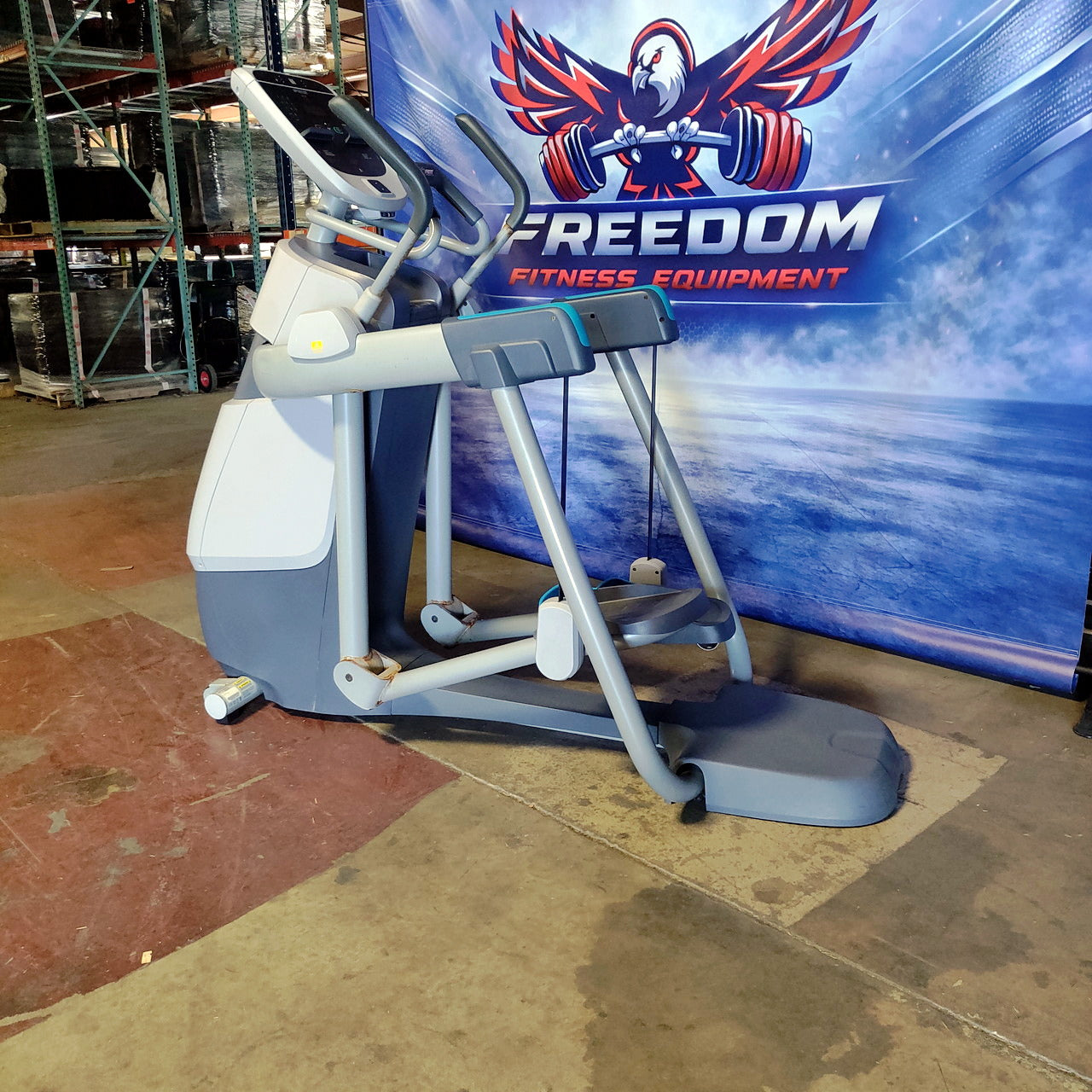 Precor AMT 813 w/ P10 Console – Adaptive Motion Trainer for Low-Impact Full-Body Cardio