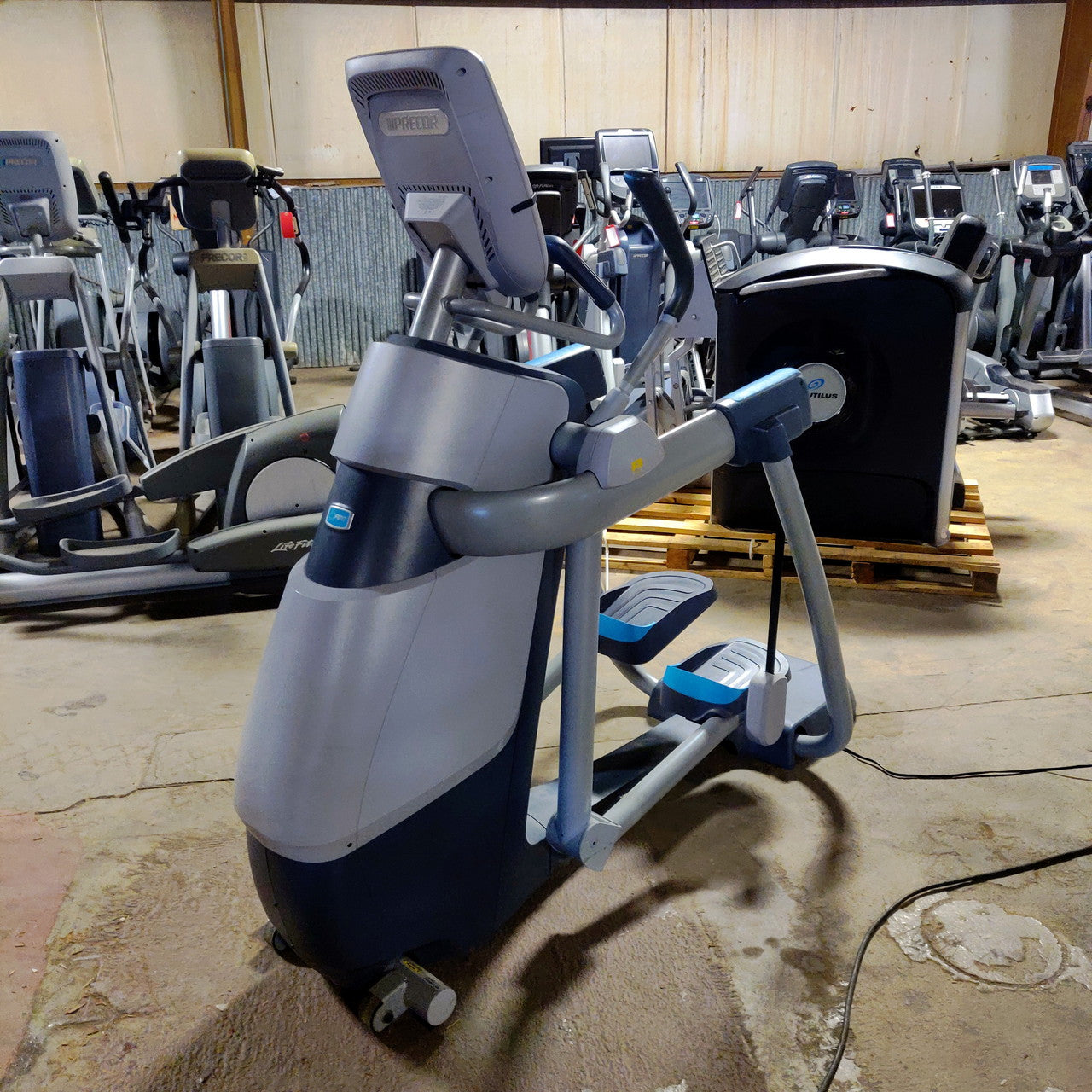 Precor AMT with Interactive Display