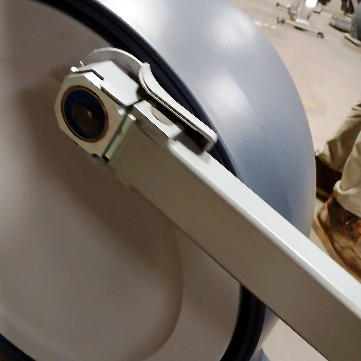 Precor EFX 865 Elliptical w/Converging Crossramp + p62 Console
