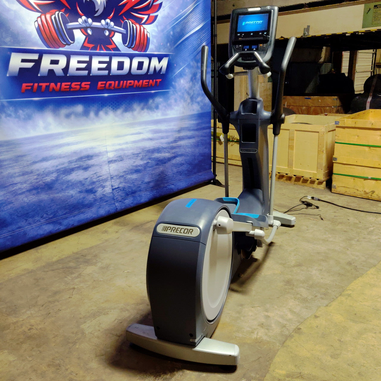 Precor EFX 865 Elliptical w/Converging Crossramp + p62 Console
