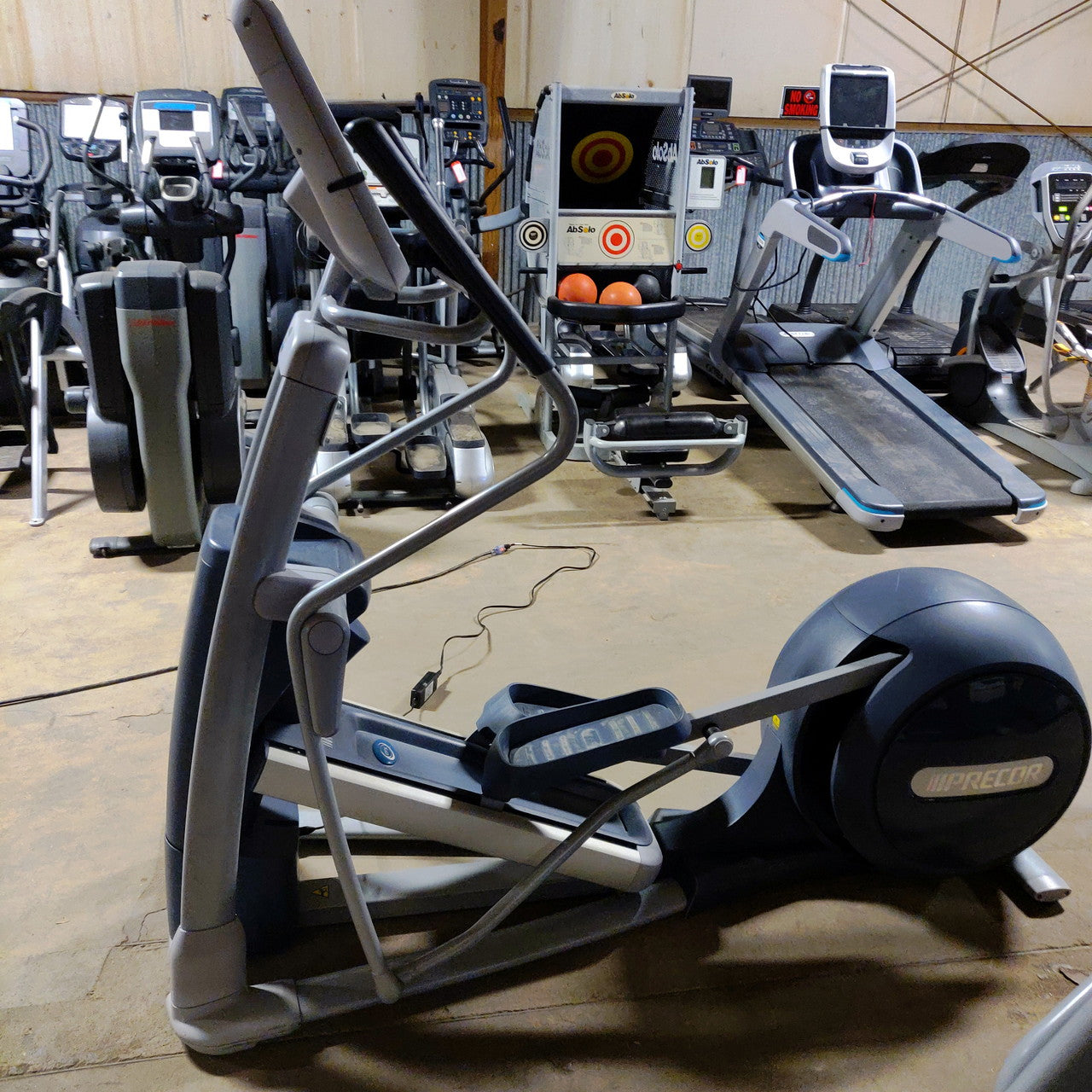 Precor Elliptical 885 with P80 Console