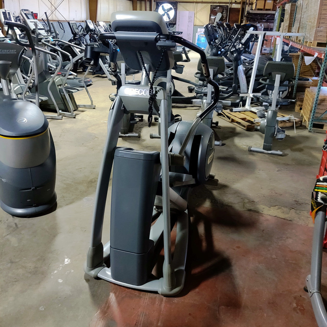 Precor Elliptical EFX 546i Commercial Grade