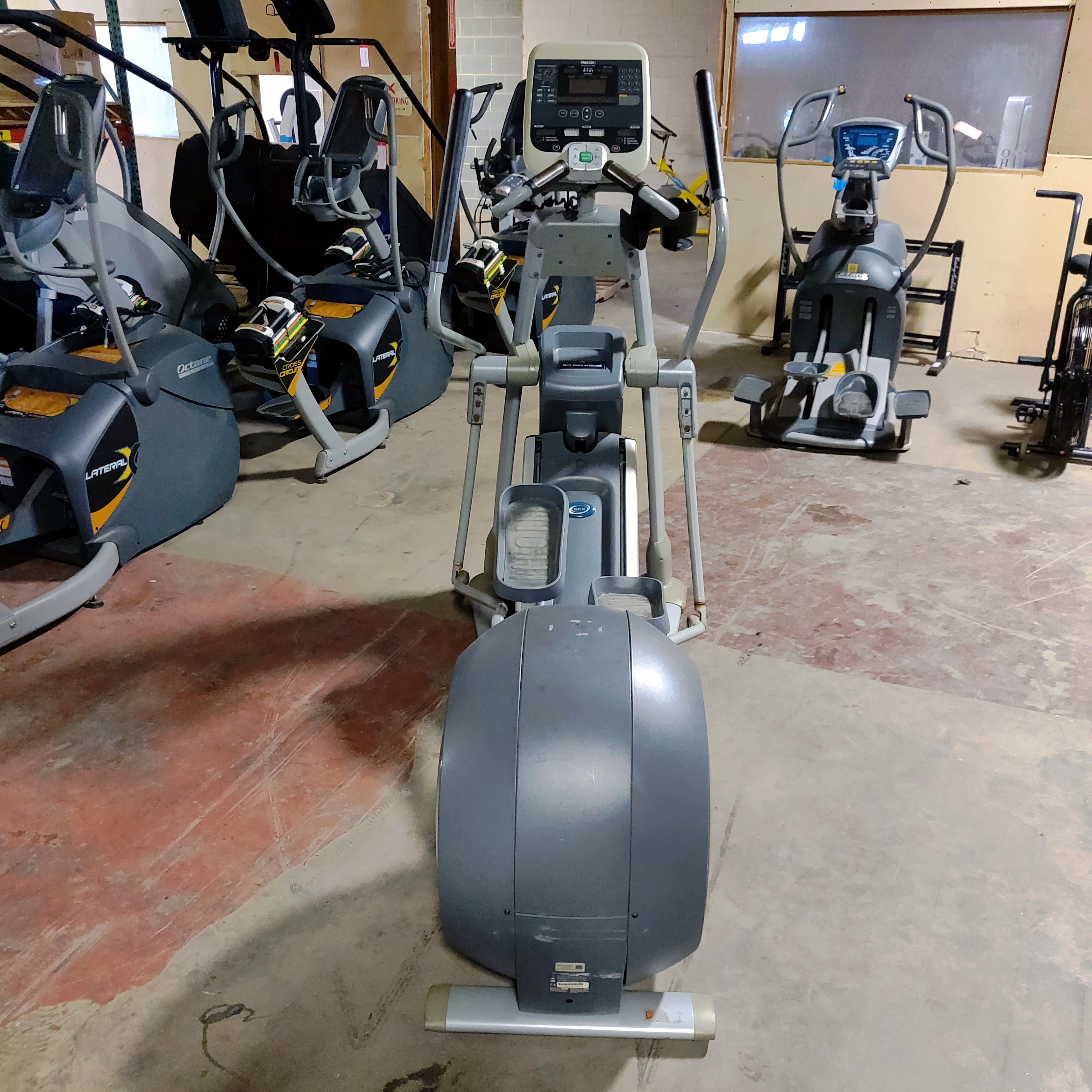 Precor Elliptical EFX576i Commercial Grade With Incline