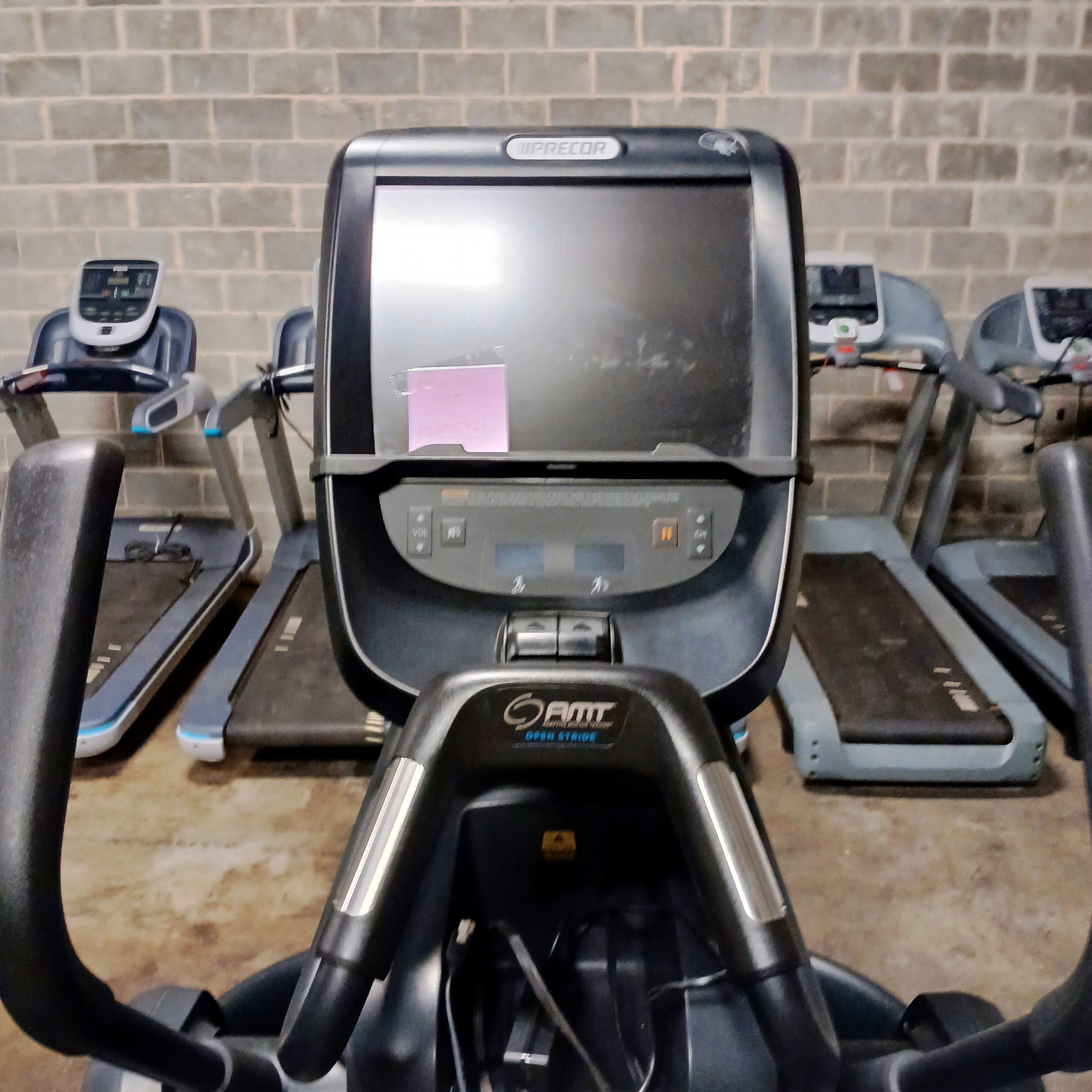 Precor P82 Experience Touchscreen Console – Console Only (Cardio Equipment Upgrade)